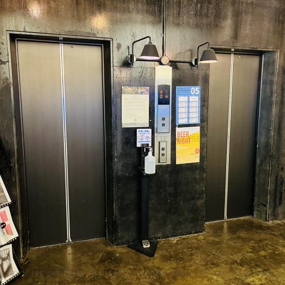 ＭＩＤＯＲＩ.ｓｏ 永田町のエレベーター