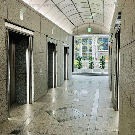 大森ベルポートＥ館のエレベーターホール