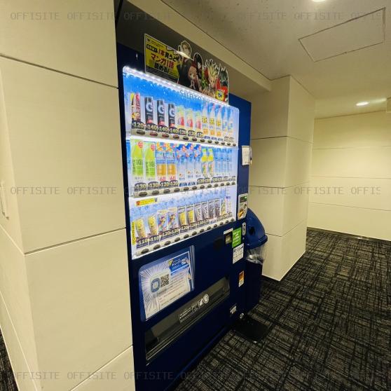 アーバンセンター新宿ビルの自動販売機