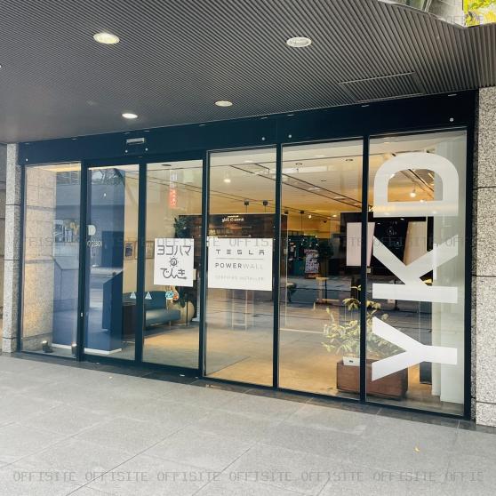 パシフィックマークス新横浜ビルの外観