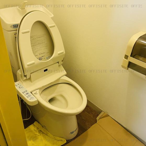 メトロパーク赤坂のB1階 トイレ