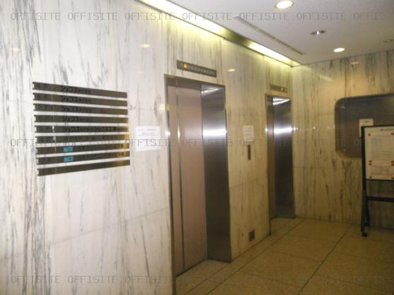 第２山万ビルのエレベーター