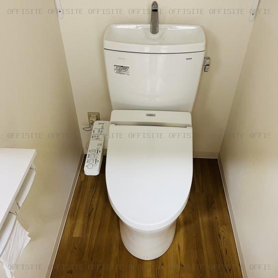 平井イニシャルビルのトイレ