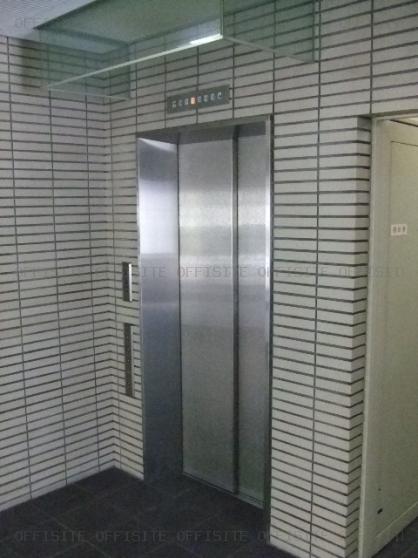 東武高輪第２ビルのエレベーター