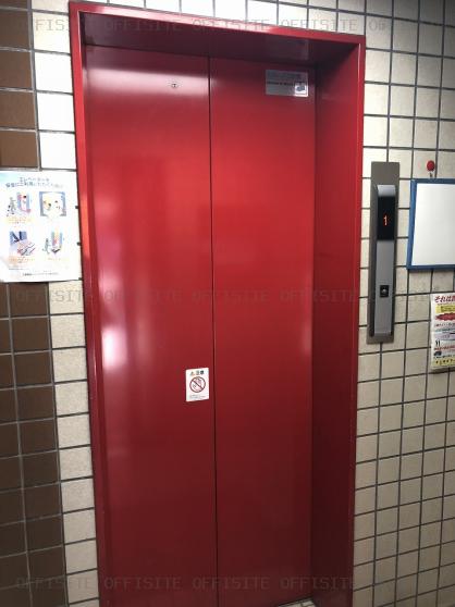 今井ビルのエレベーター