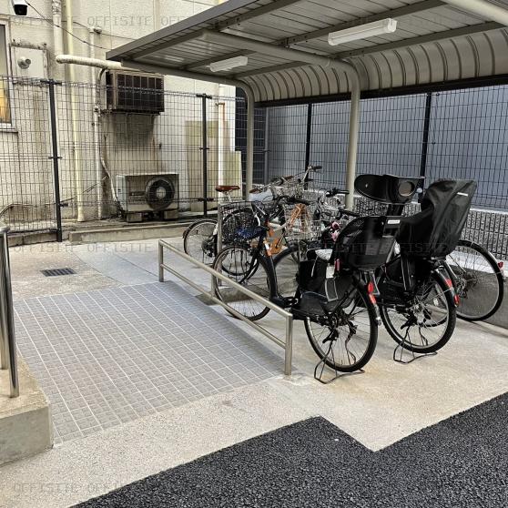 安田小網町マンションの駐輪スペース