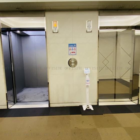 飛栄九段北ビルのエレベーター