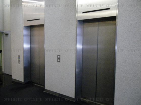 黒崎ビルのエレベーター