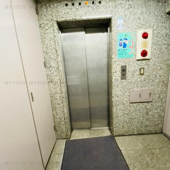 新橋演舞場別館のエレベーター