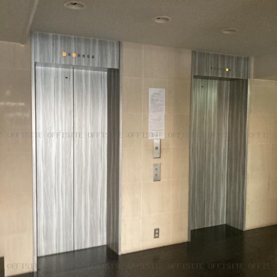 ストーク西新宿福星ビルのエレベーター
