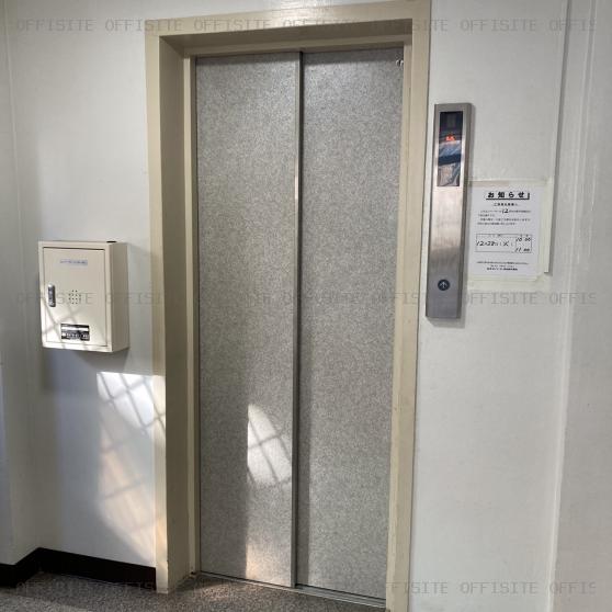 橋本第二ビルのエレベーター
