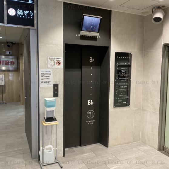 新宿高野第２ビルのエレベーター