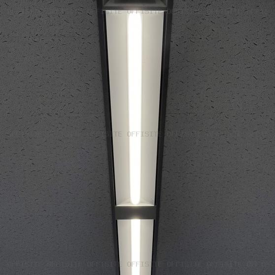 イヌイビル・カチドキの1階　貸室　LED照明