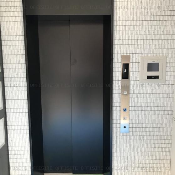 ＣＯＣＯＳＰＡＣＥ日暮里のエレベーター