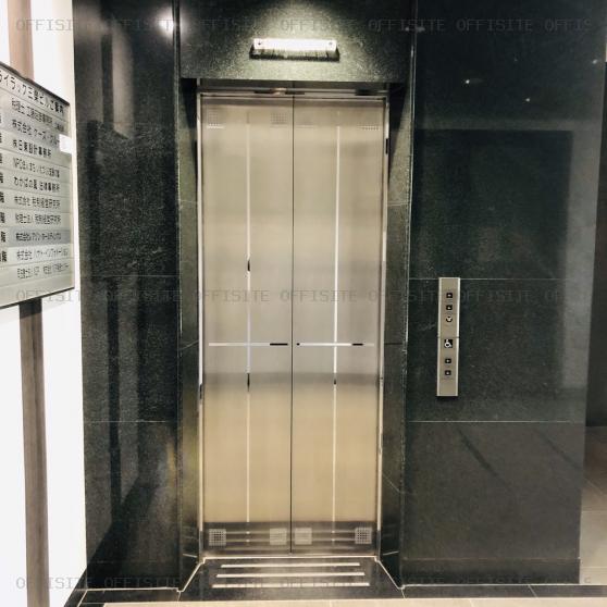 ライラック三栄のエレベーター