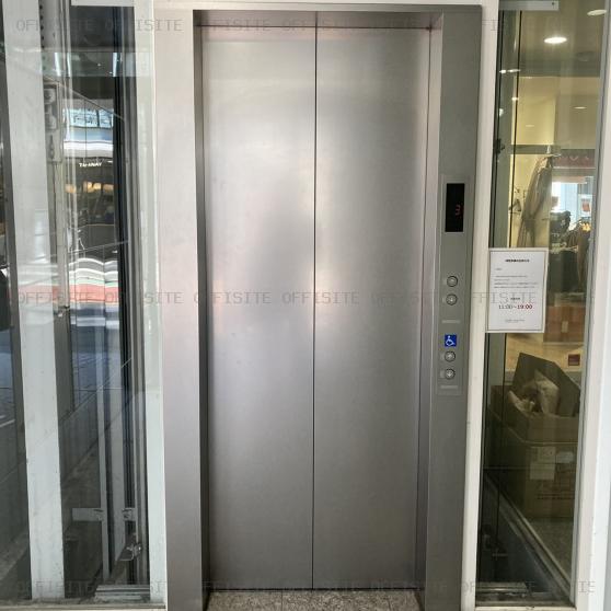 ＨＡＬＥ ＭＡＯ ＪＩＹＵＧＡＯＫＡ（ハレマオ自由ヶ丘）のエレベーター