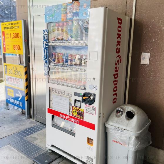  桜通大津第一生命ビルの自動販売機