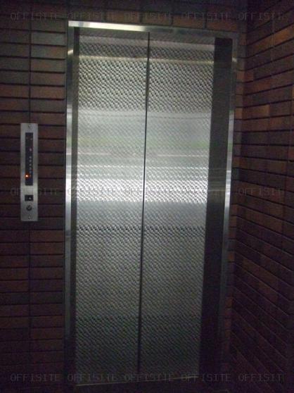 ＲＯＯＭＹ生稲ビルのエレベーター