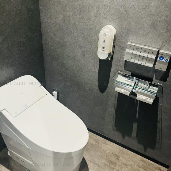 西新宿大京ビルのトイレ