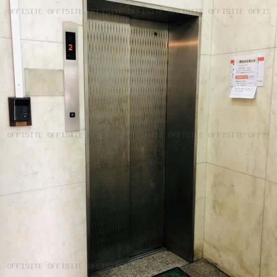 第二境野ビルのエレベーター
