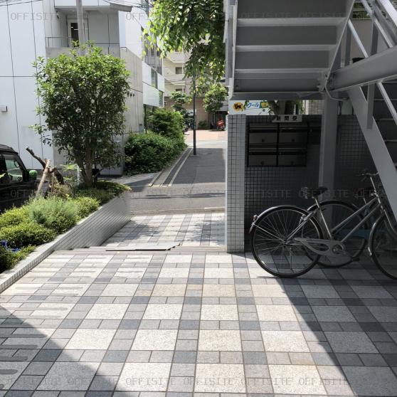 赤坂ＳＴビルの駐輪スペース
