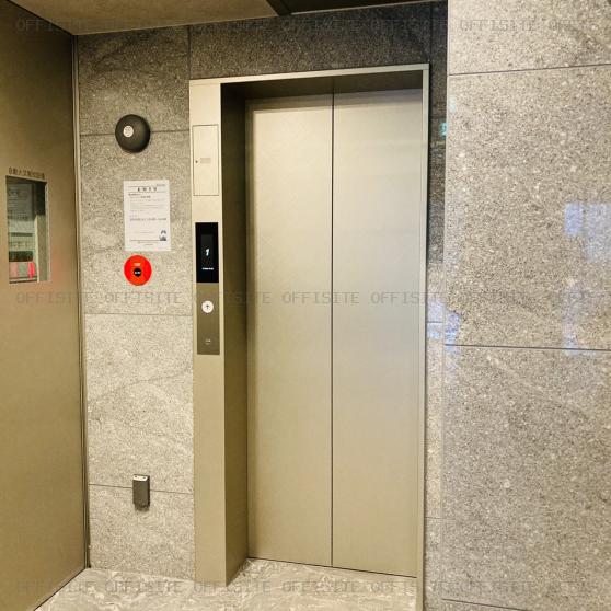 仮）鈴木ビルのエレベーター