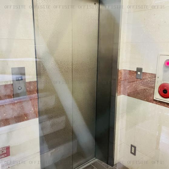 吉澤ビルのエレベーター