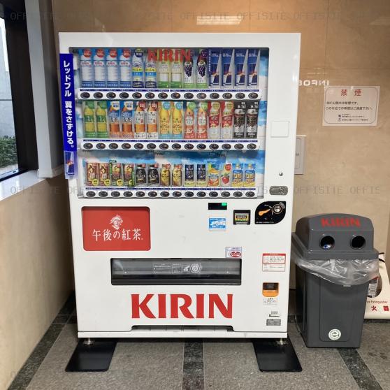 アレトゥーサ渋谷の自動販売機
