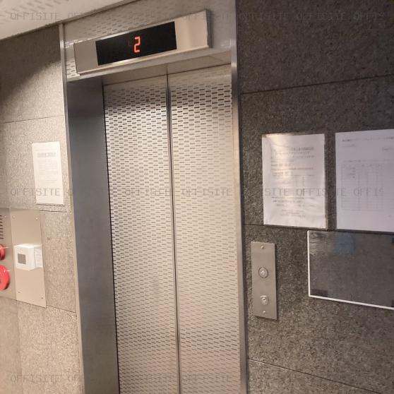 神田槇町トライアングルタワーズのエレベーター