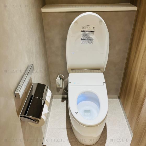 虎ノ門セントラルビルの８階　トイレ
