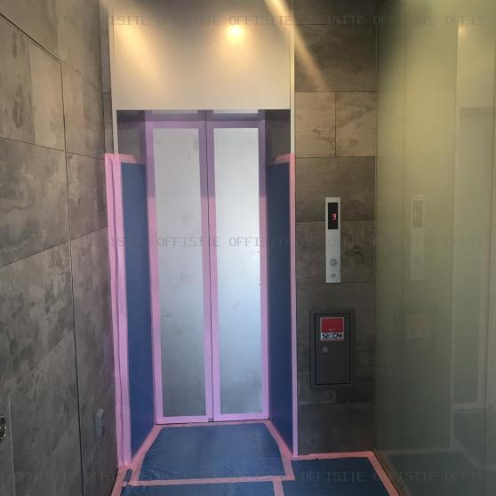 Ｔｈｅ Ｒｏｏｍ 浅草のエレベーター