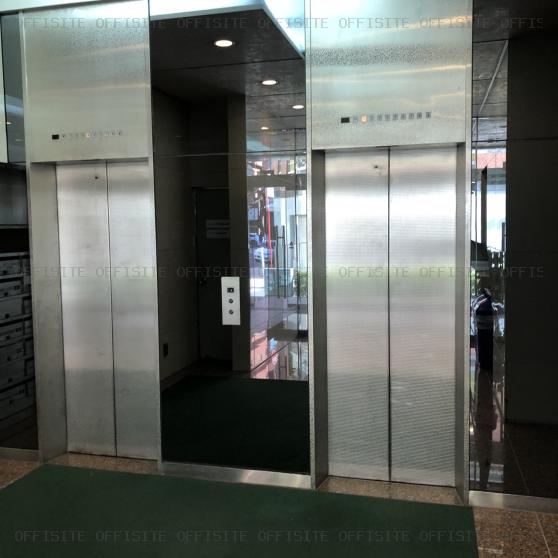 アブソルート横浜馬車道ビルのエレベーター