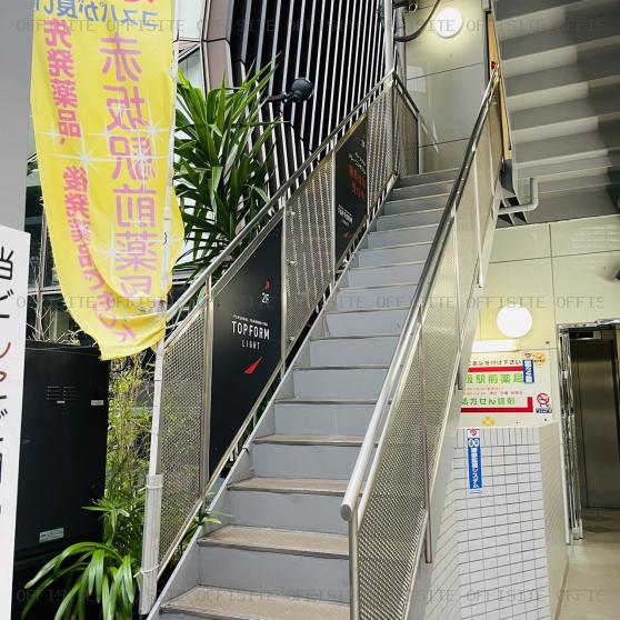 赤坂三辻ビルの外階段