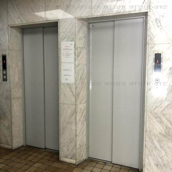 南青山スリービルのエレベーター