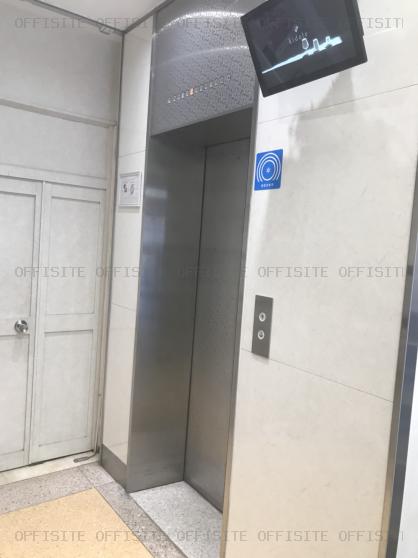 坂田ビルのエレベーター