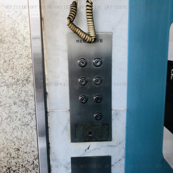 ステラビルのエレベーター