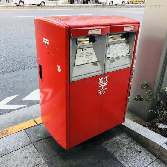 三徳八重洲ビルの付近に郵便ポスト