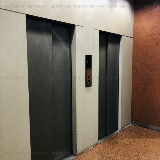 高輪カネオビルのエレベーター