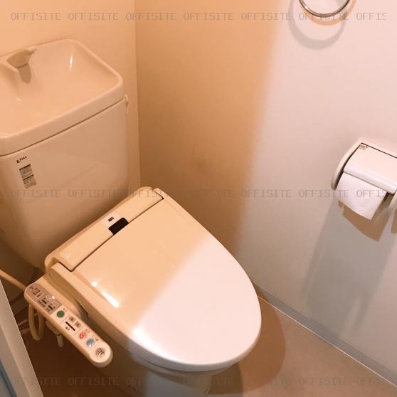 クリスタルスクエアギンザ２の301号室 トイレ