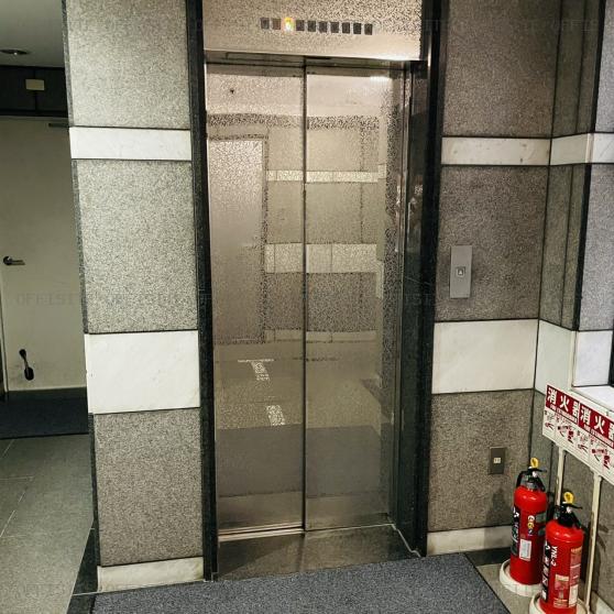 第７センタープラザビルのエレベーター