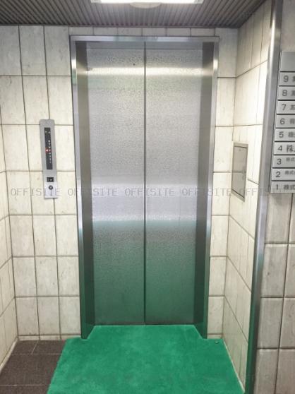 サンライズ升和ビルのエレベーター