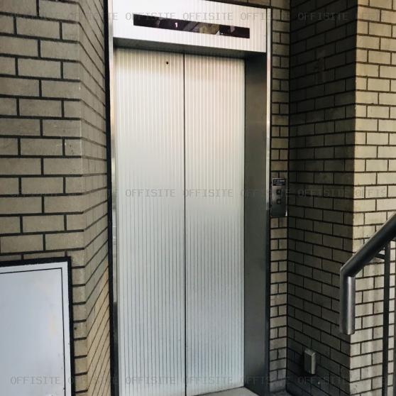 冨士野ビルのエレベーター