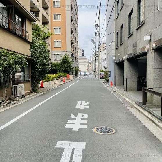 元浅草ＳＫビルのビル前面道路