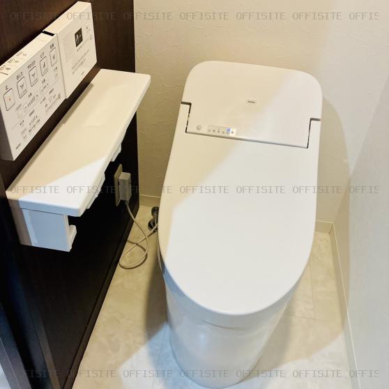 エスト・グランディールＣＡＲＯ赤坂の1階～2階 トイレ