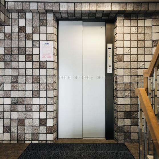 ピュア虎ノ門のエレベーター