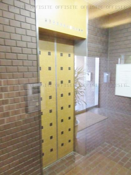 パシフィック乃木坂のエレベーター
