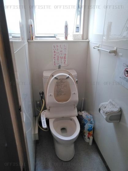 三浦ビルのトイレ