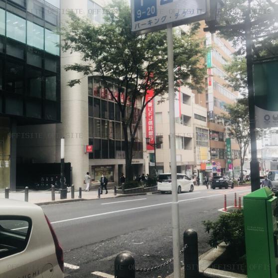 ヒューリック渋谷ビルのビル前面道路