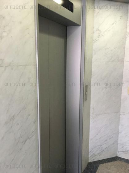 サン・ユースビルⅡのエレベーター