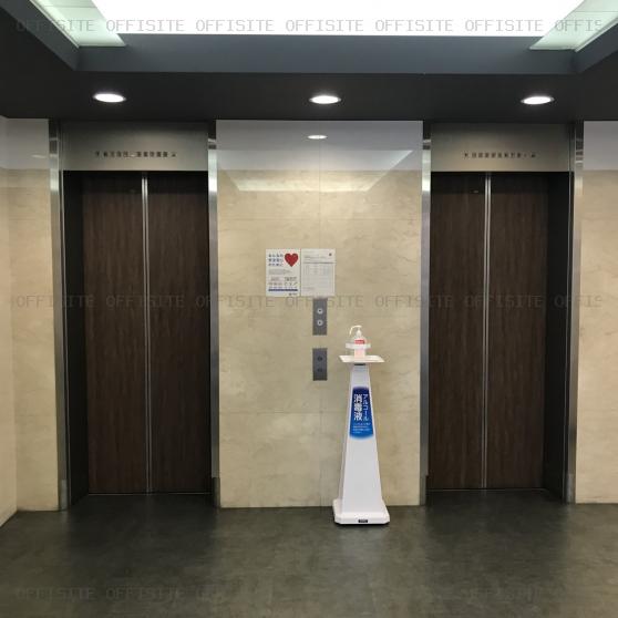いちご東池袋ビルのエレベーター